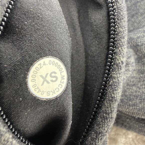 Lululemon Run Quarter Zip Pullover XS Heathered Gray Reflective Running Athletic - Picture 8 of 10